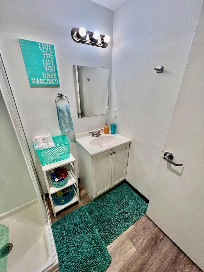 Micro Studio Apartment 10 Minutes Walk To University Of Washington ซีแอตเทิล ภายนอก รูปภาพ