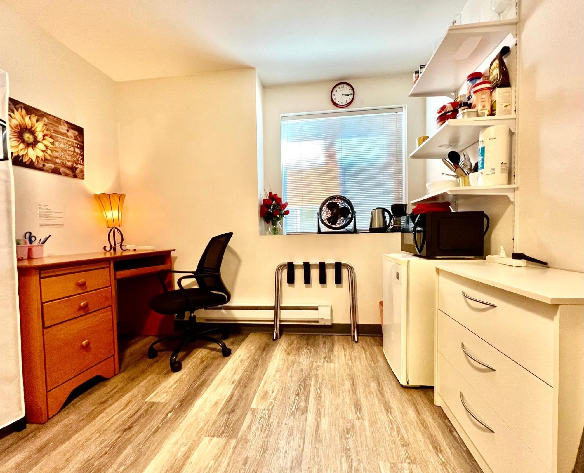 Micro Studio Apartment 10 Minutes Walk To University Of Washington ซีแอตเทิล ภายนอก รูปภาพ